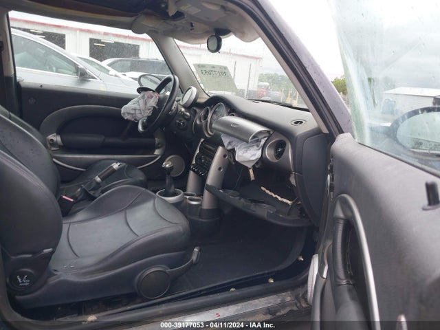 2003 MINI COOPER S WMWRE33403TD63040 Photo 4