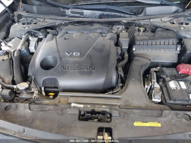 1N4AA6AV8KC377388 Nissan Maxima 3.5 Platinum