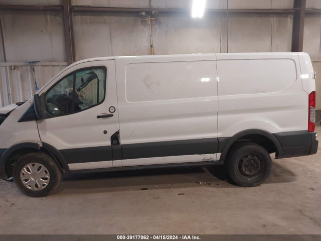 Ford Transit-250 2016 1FTYR1ZMXGKA27242 Image 14