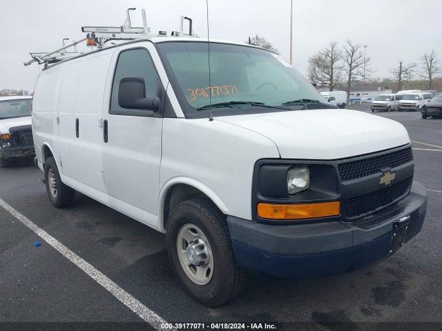 Chevrolet Express 2500 Work Van 2015 1GCWGFCF4F1158885 Image 1