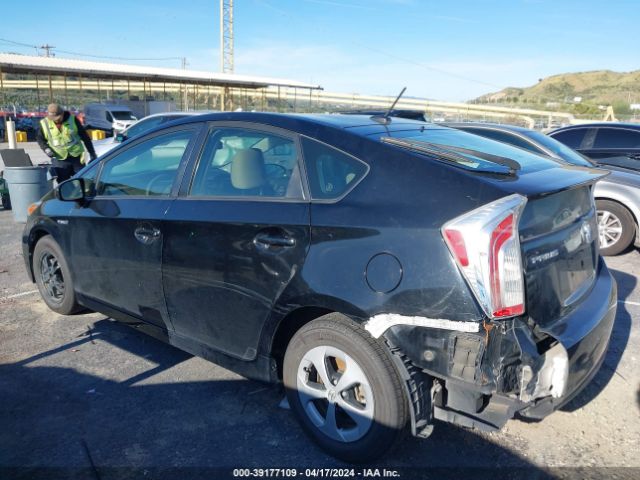 JTDKN3DU3F1895219 Toyota Prius Three