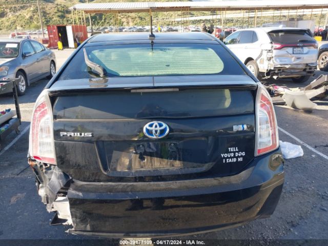 JTDKN3DU3F1895219 Toyota Prius Three