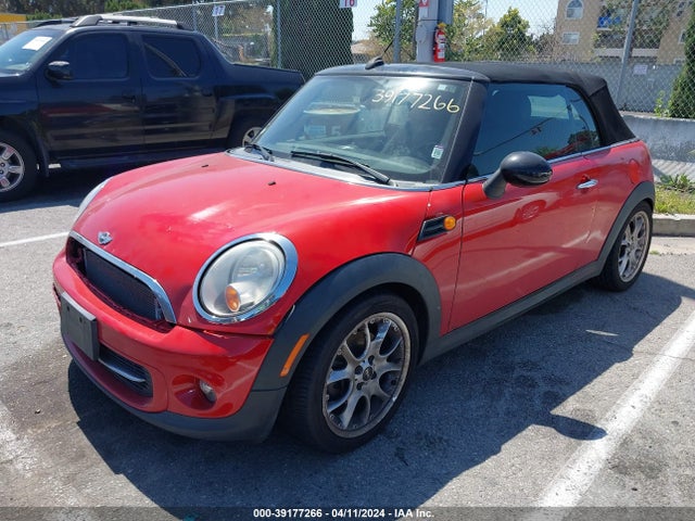 2013 MINI CONVERTIBLE WMWZN3C53DT568651 Photo 1