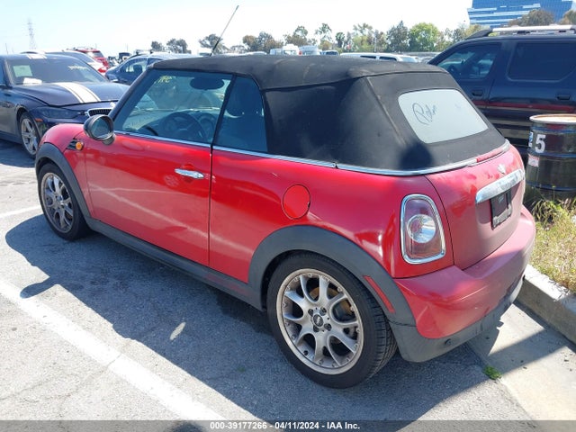 2013 MINI CONVERTIBLE WMWZN3C53DT568651 Photo 2