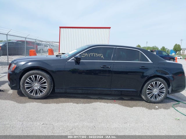Chrysler 300 300s 2014 2C3CCAGT0EH120723 Image 14