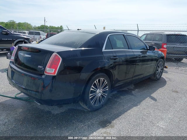 Chrysler 300 300s 2014 2C3CCAGT0EH120723 Image 4