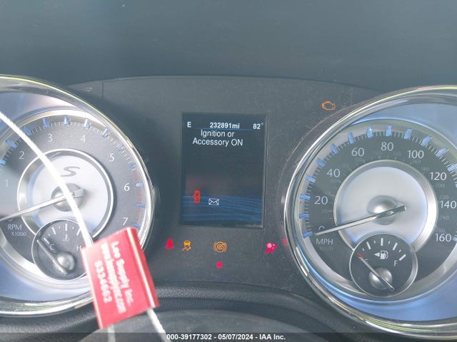 Chrysler 300 300s 2014 2C3CCAGT0EH120723 Image 7