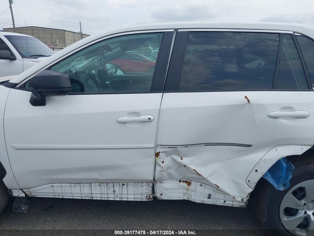 Toyota RAV4 LE 2022 2T3H1RFV5NC190051 Image 15