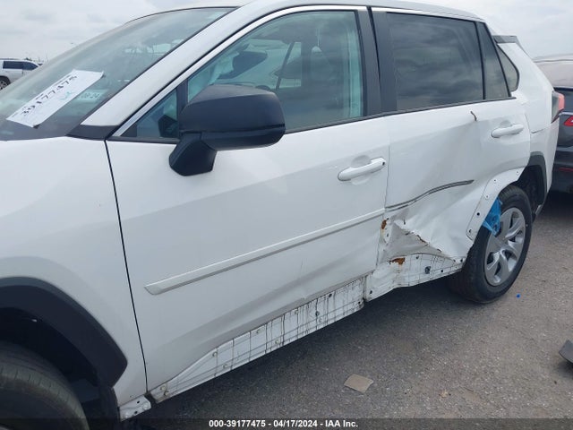 Toyota RAV4 LE 2022 2T3H1RFV5NC190051 Image 6