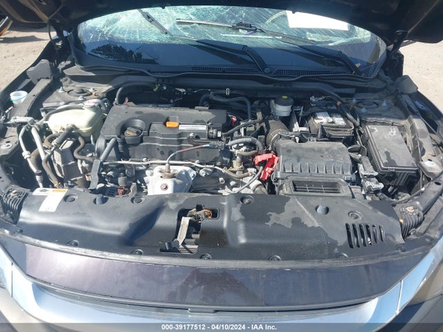 Honda Civic Lx 2018 2HGFC2F58JH553008 Image 10