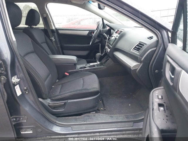 Subaru Outback 2.5i Premium 2015 4S4BSAHC8F3230007 Image 5