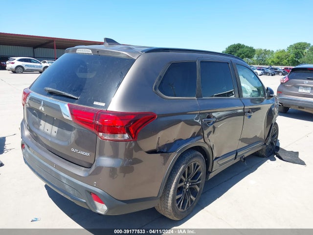 Mitsubishi Outlander Le 2018 JA4AZ3A30JZ064146 Image 4