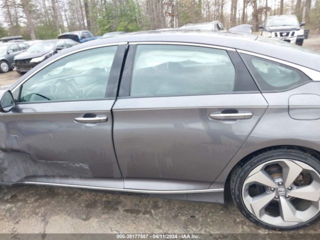 1HGCV2F9XKA027186 Honda Accord Touring 2.0t