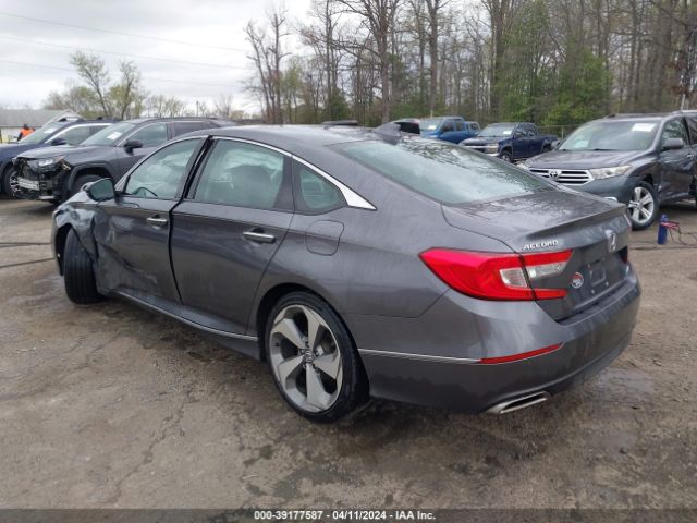 1HGCV2F9XKA027186 Honda Accord Touring 2.0t