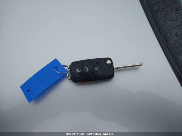 3VW2K7AJ1FM310969 Volkswagen Jetta 2.0l S