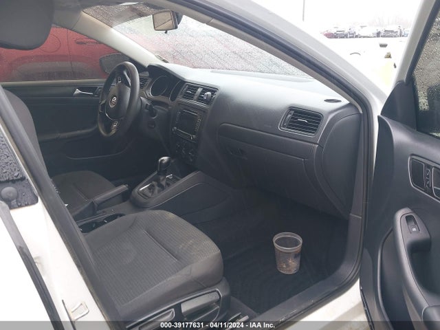 3VW2K7AJ1FM310969 Volkswagen Jetta 2.0l S