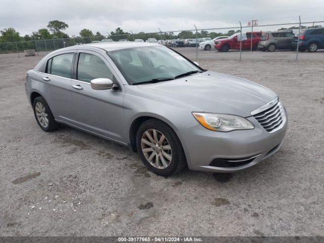 Auction sale of the 2014 Chrysler 200 Touring, vin: 1C3CCBBB8EN117984, lot number: 39177665