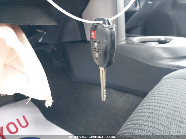 Toyota RAV4 LE 2016 2T3ZFREV8GW248632 Image 11