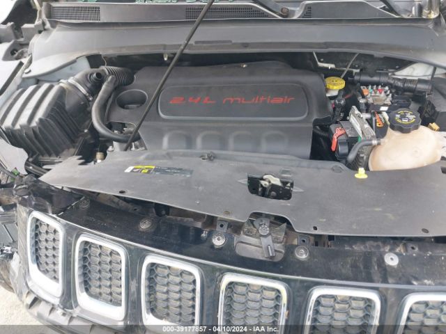 3C4NJCBB0HT632661 Jeep New Compass Latitude Fwd