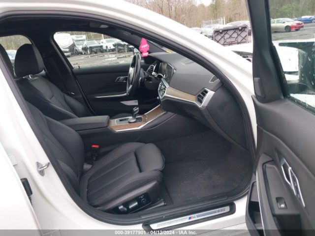 3MW5R7J08M8B90626 BMW 330i Xdrive