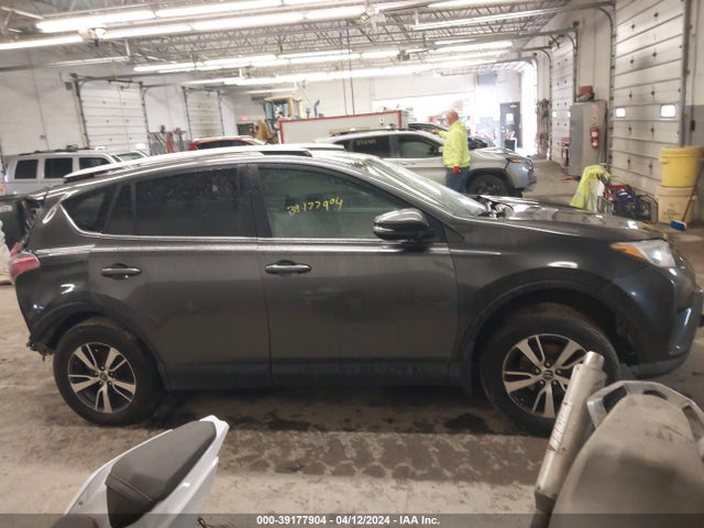Toyota Rav4 Xle 2016 JTMRFREV5GJ093522 Image 13