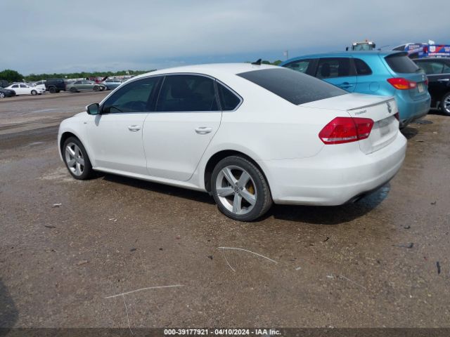 1VWAS7A34EC039824 Volkswagen Passat 1.8t Wolfsburg Edition