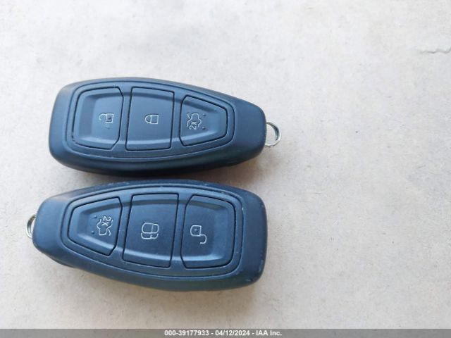 3FADP4FJXHM128720 Ford Fiesta Titanium