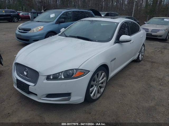 2012 JAGUAR XF SAJWA0FB2CLS37674 Photo 1