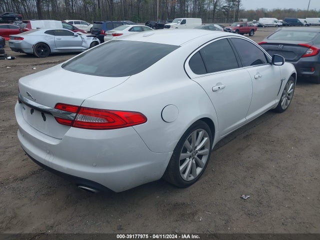 2012 JAGUAR XF SAJWA0FB2CLS37674 Photo 3