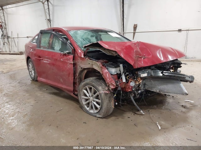Hyundai SONATA SE 2019 5NPE24AF7KH786671 Image 1