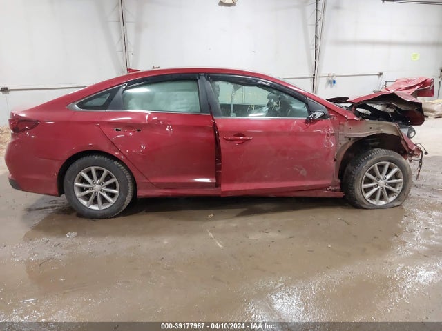 Hyundai SONATA SE 2019 5NPE24AF7KH786671 Image 13