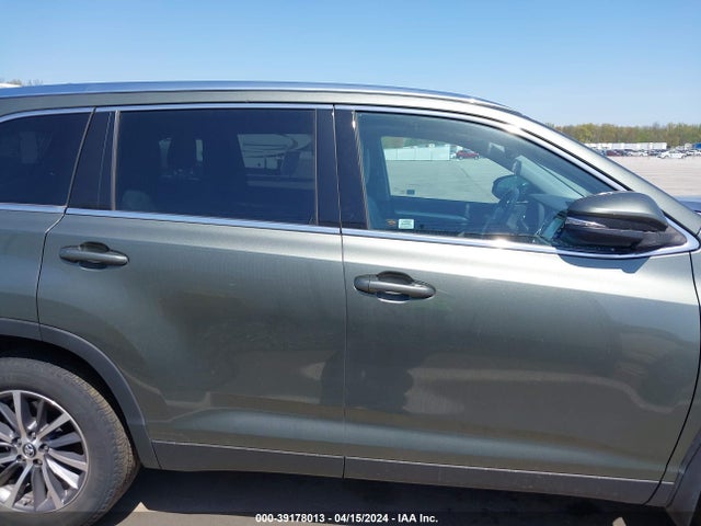 Toyota Highlander Xle 2019 5TDJZRFHXKS984205 Image 14