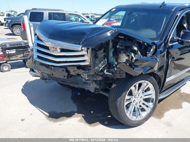 1GYS3AKJ4JR272358 Cadillac Escalade Standard
