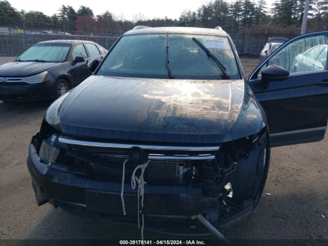 3VV2B7AX9KM008011 Volkswagen Tiguan 2.0t Se/2.0t Sel/2.0t Sel R-line/2.0t Sel R-line Black