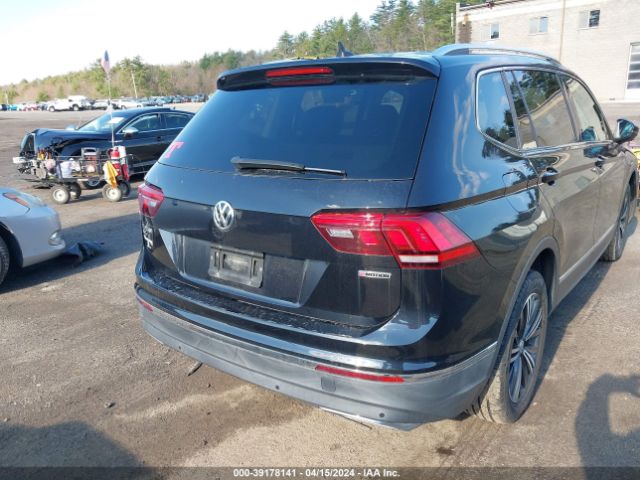 3VV2B7AX9KM008011 Volkswagen Tiguan 2.0t Se/2.0t Sel/2.0t Sel R-line/2.0t Sel R-line Black