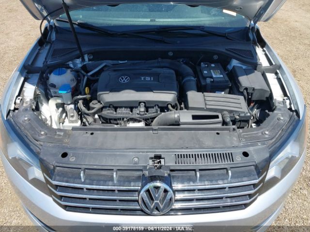 1VWAT7A32FC115779 Volkswagen Passat 1.8t Limited Edition