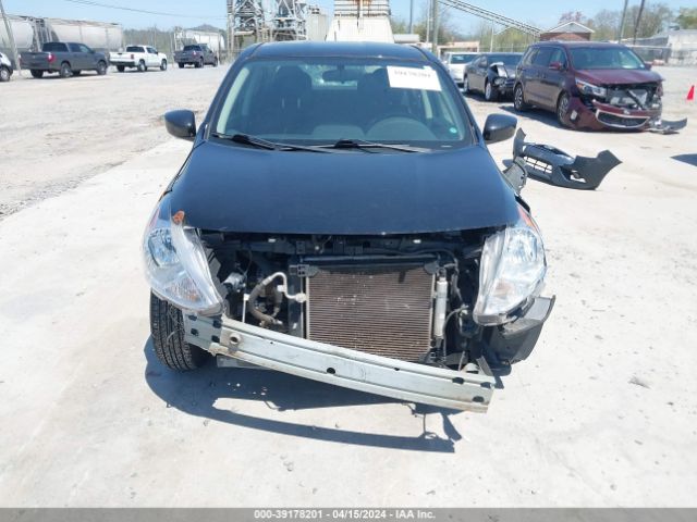 3N1CN7AP4JL877715 Nissan Versa 1.6 Sv