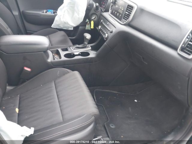 KNDPMCAC1L7799005 KIA Sportage Lx