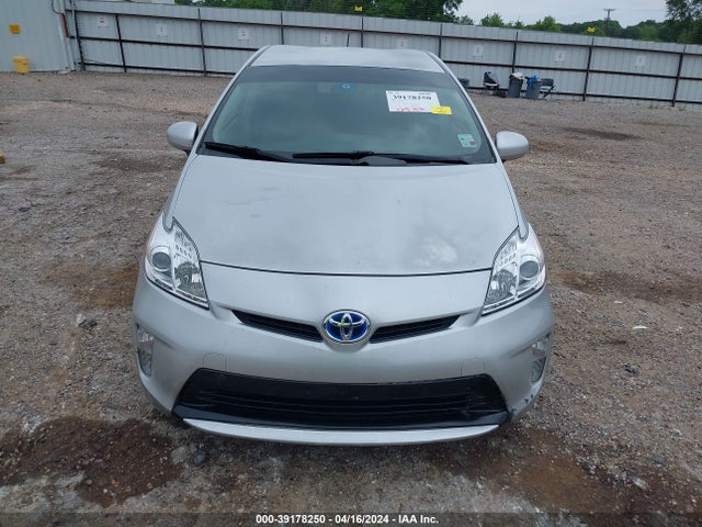 Toyota Prius Three 2014 JTDKN3DU3E1748400 Image 12