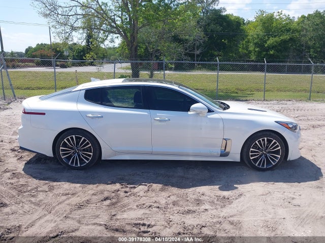 KIA Stinger Premium 2018 KNAE25LA3J6014553 Image 14