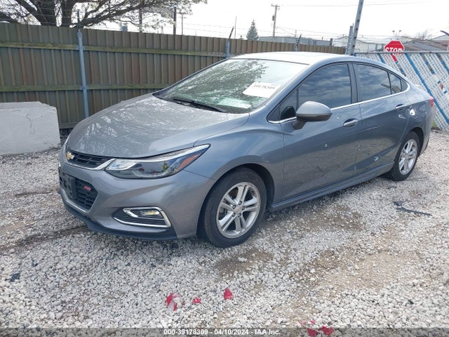 Chevrolet Cruze Lt Auto 2018 1G1BE5SM6J7176821 Image 2