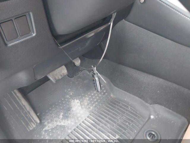 JTJDARDZ8L5006175 Lexus NX 300