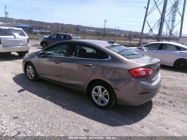 Chevrolet Cruze Lt Auto 2018 1G1BE5SM6J7174292 Image 3