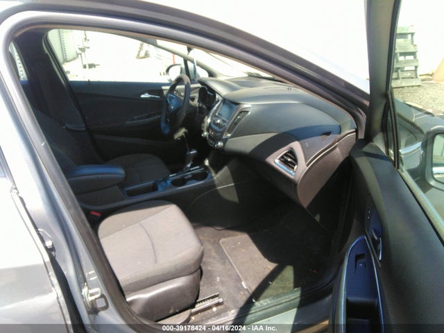 Chevrolet Cruze Lt Auto 2018 1G1BE5SM6J7174292 Image 5