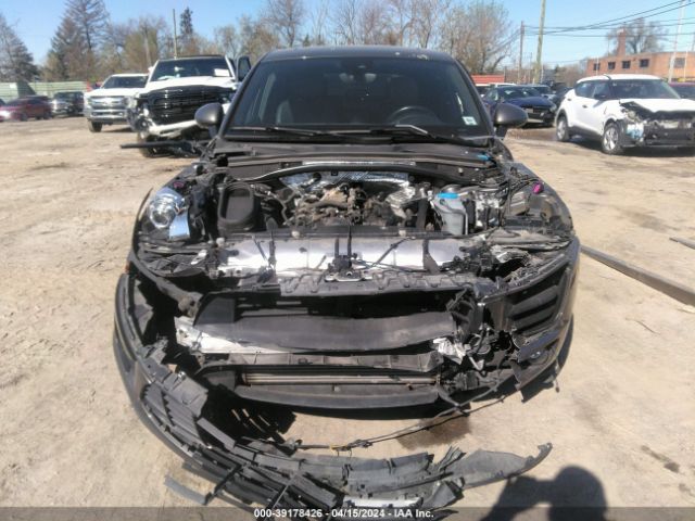 WP1AA2A53JLB24253 Porsche Macan Sport Edition