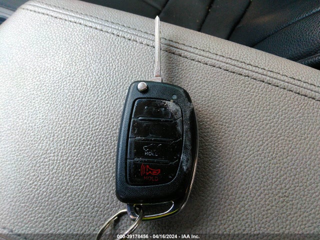 Hyundai SONATA SE 2016 5NPE24AF1GH310360 Image 11