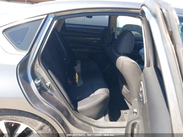 Nissan Altima 2.5 Sv 2018 1N4AL3AP3JC184610 Image 8