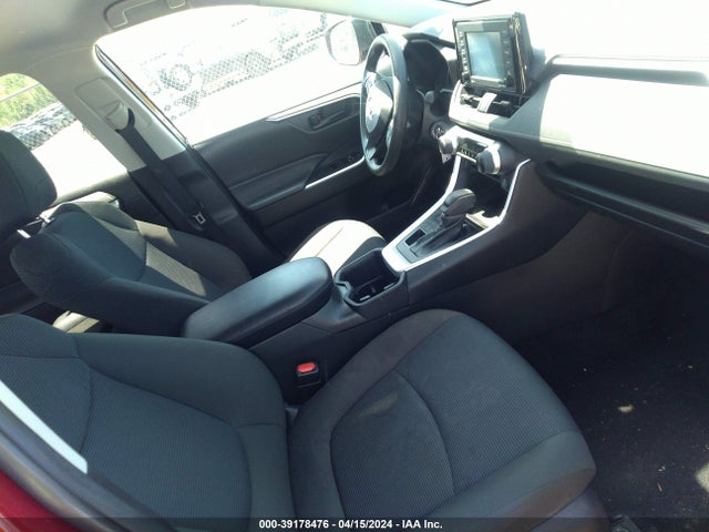 Toyota RAV4 LE 2022 2T3F1RFV8NW262849 Image 5