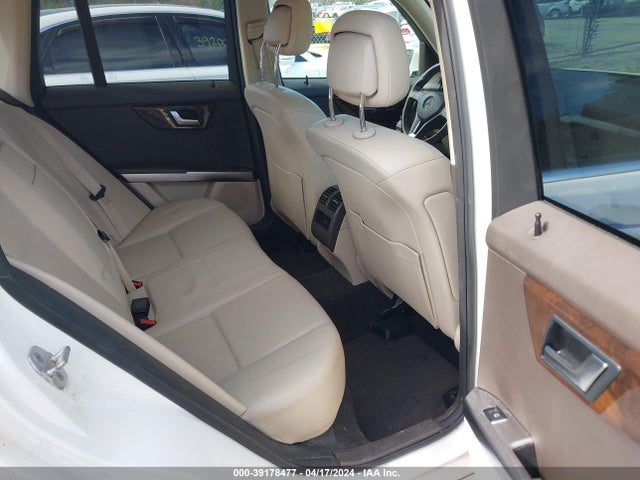 WDCGG8JBXEG335204 Mercedes-Benz Glk 350 4matic