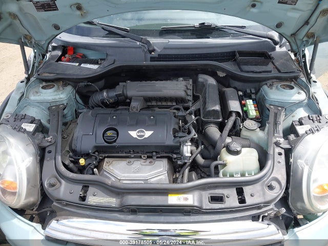 2012 MINI COOPER CLUBMAN WMWZF3C54CT489209 Photo 9